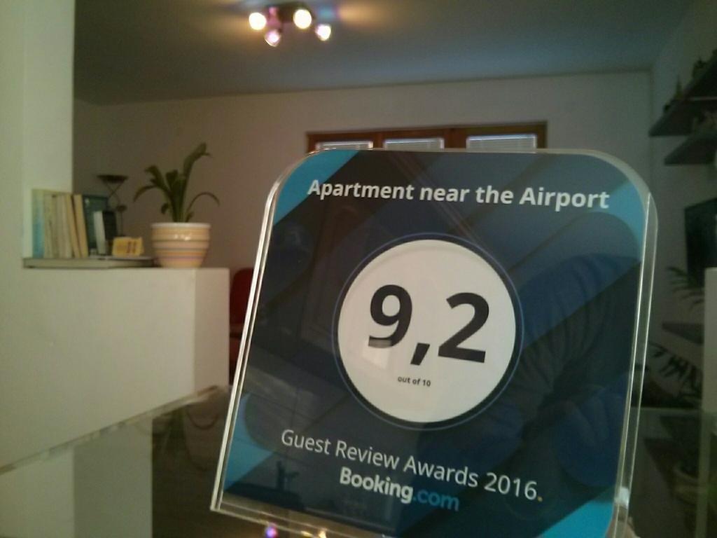 Apartment Near The Airport Saraievo Exterior foto