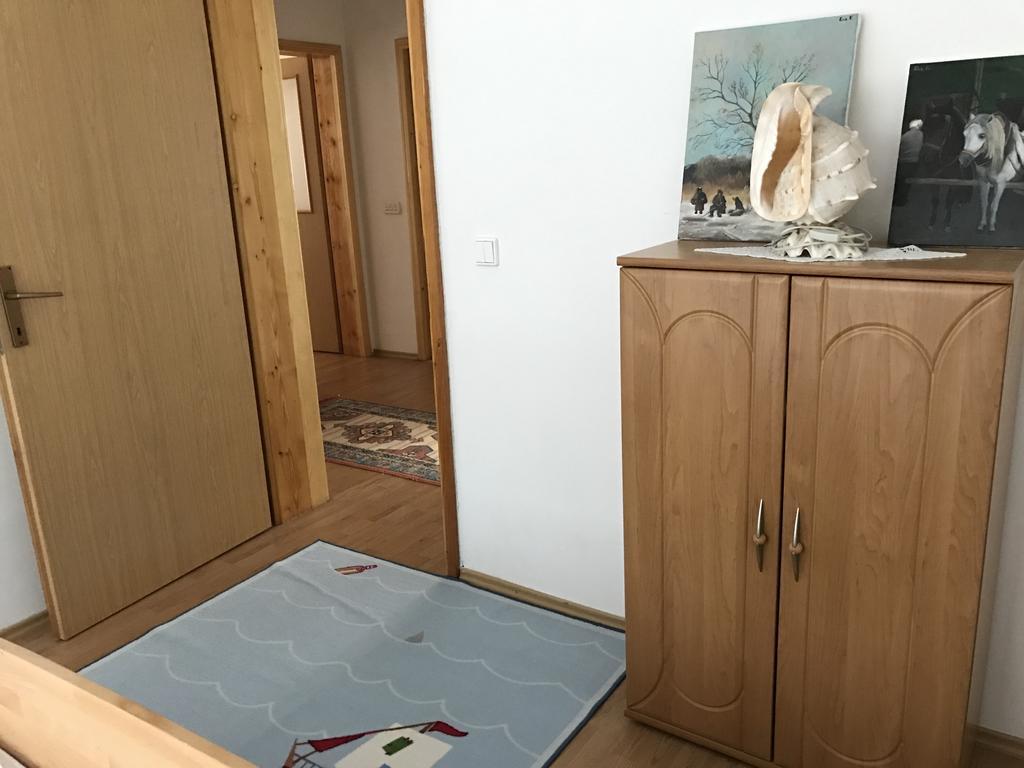 Apartment Near The Airport Saraievo Exterior foto